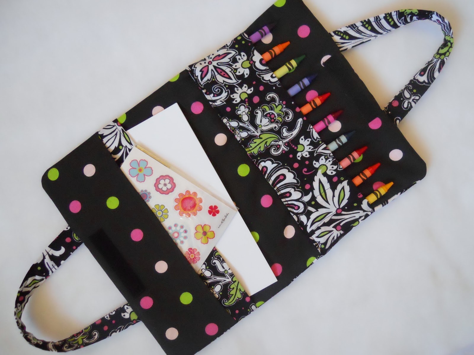 Zarine - Elegância em Cama